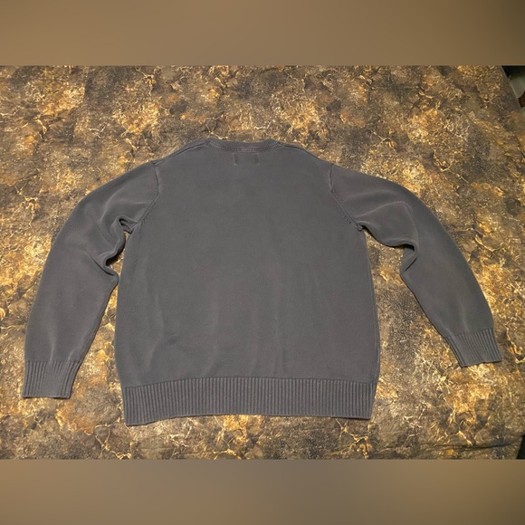 Eddie Bauer Men's Charcoal V-Neck Sweater - Picture 3 of 3